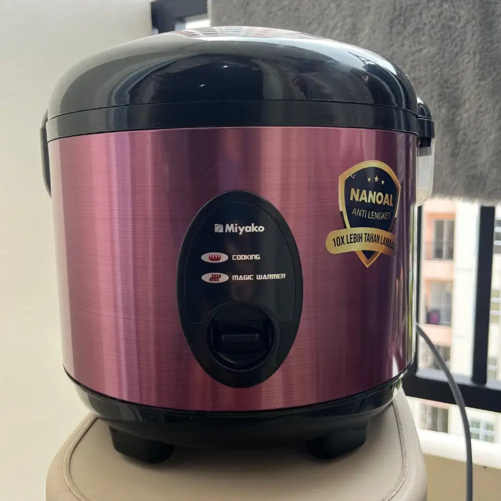 Rice Cooker Miyako 1.8L