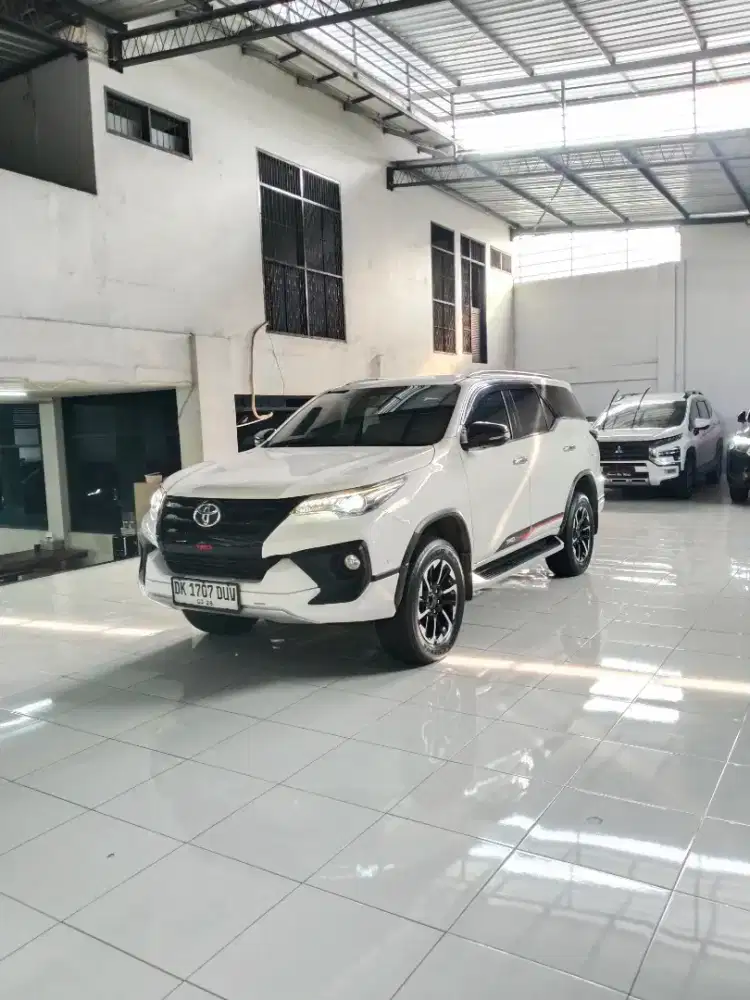 FORTUNER VRZ TRD DIESEL FULL ORISINIL SIAP PAKAI