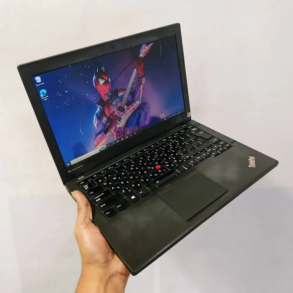 Lenovo Thinkpad X240 Core I5 ram 4GB SSD 128GB Key Backlite Win 10