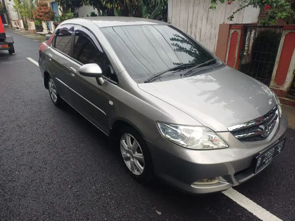 Dijual honda city manual 2007 km 40 ribuan.