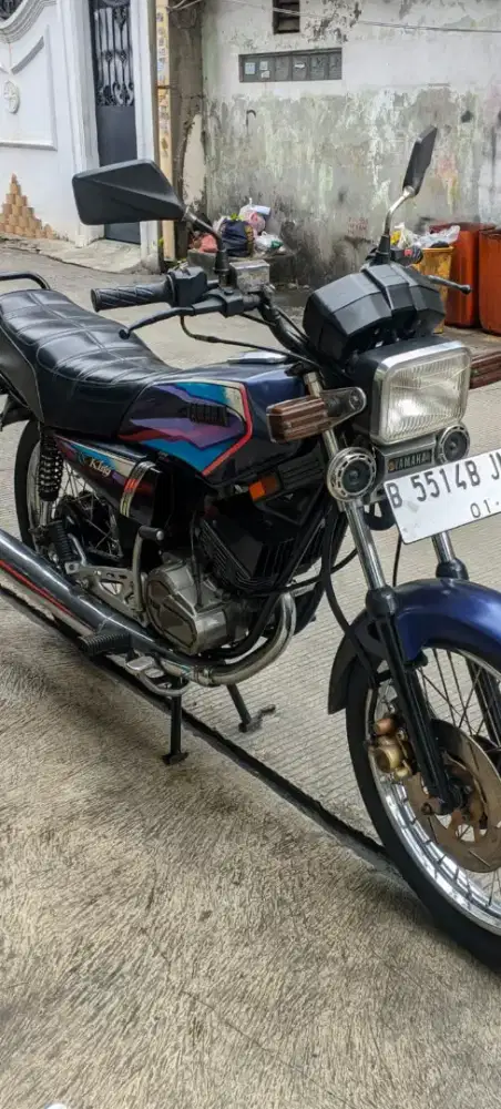 Yamaha rx king tahun 1999 ungu