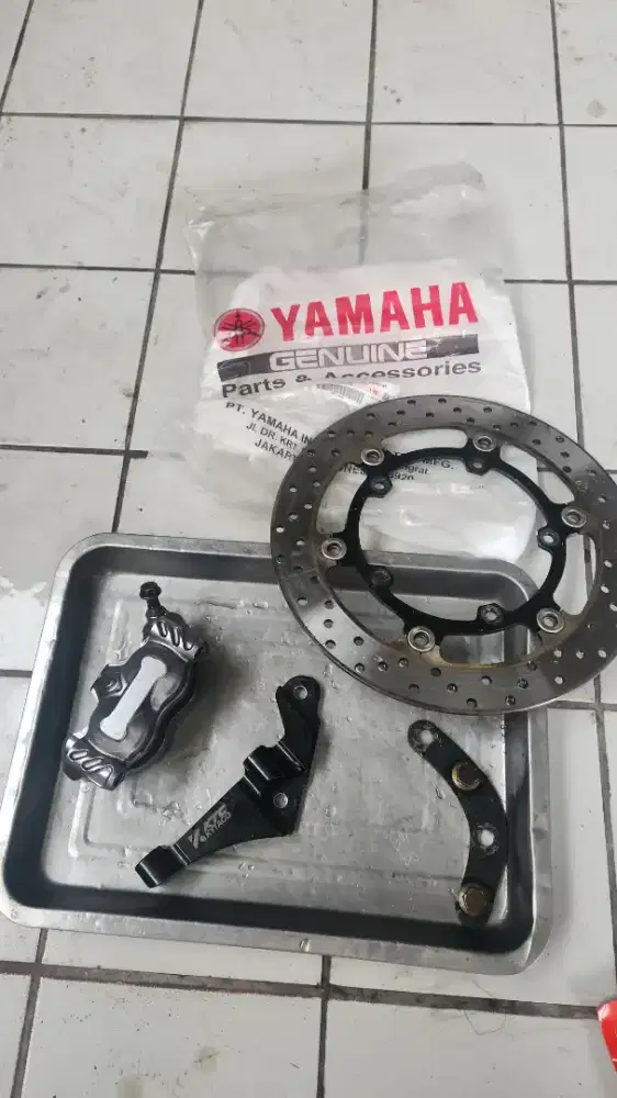 XMAX KALIPER KTC 4P + PIRINGAN CAKRAM ORI R25