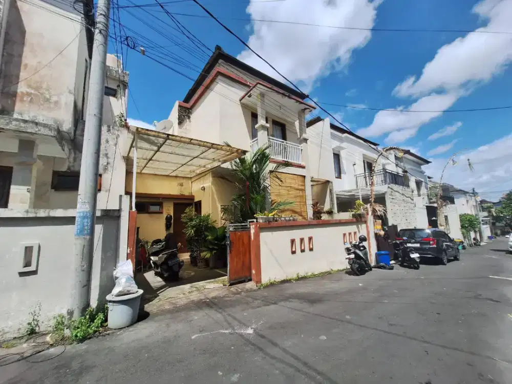 Jual rumah lantai 2 one gate cluster di Mahendradatta Denpasar Bali