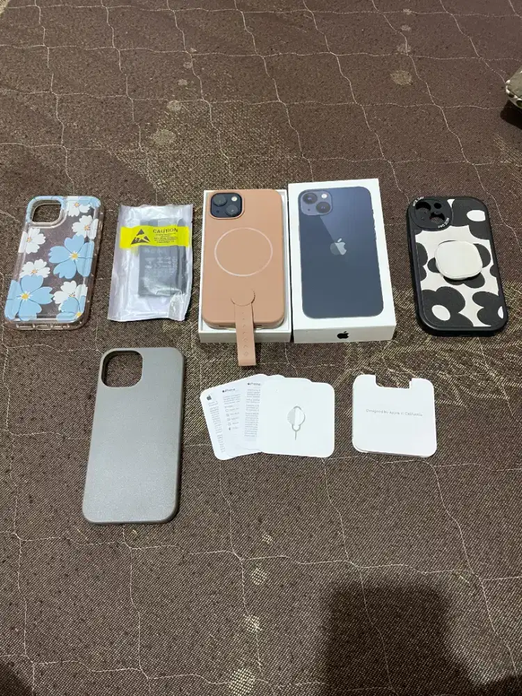 IPhone 13 128GB IBox Fullset Mulus no.minus