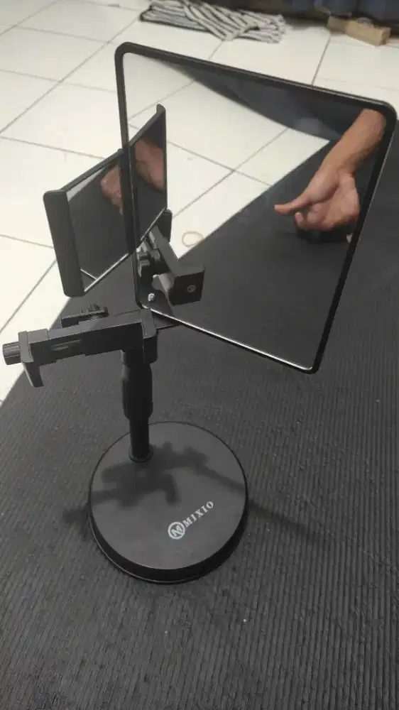 Kaca Ngonten / Magic Stand / Mirror Stand