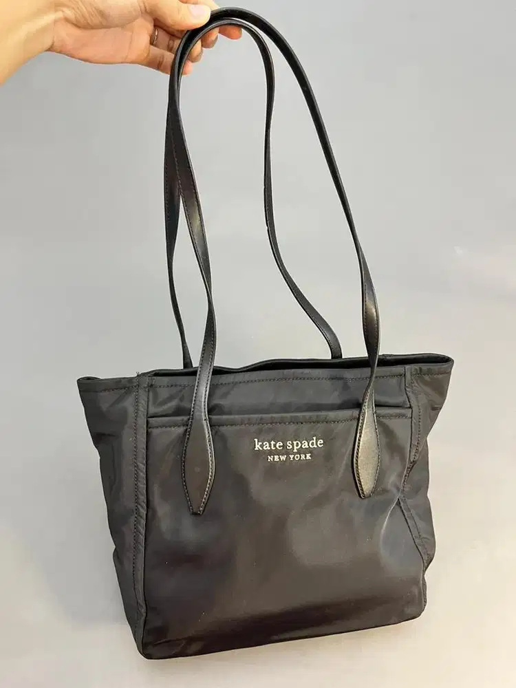 Tas Kate Spade Daily Medium Black