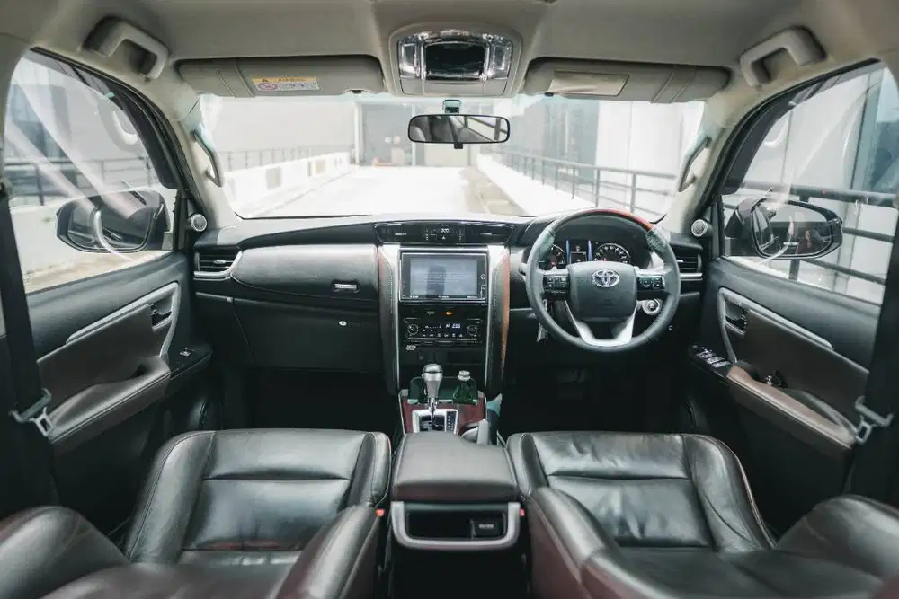 LowKM Fortuner VRZ toyota 2017 trd 2018 terra pajero 2019 sport tgn1