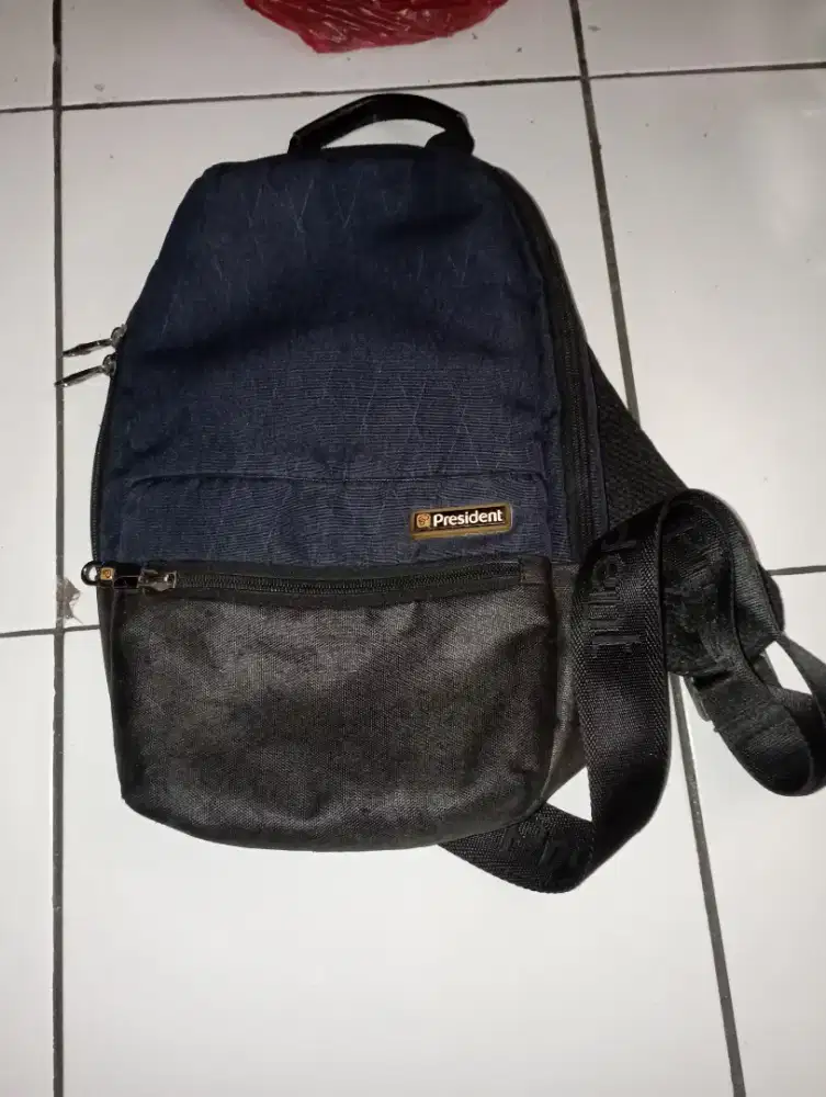 Tas buat kantoran,kondisi 70%,jual 100k