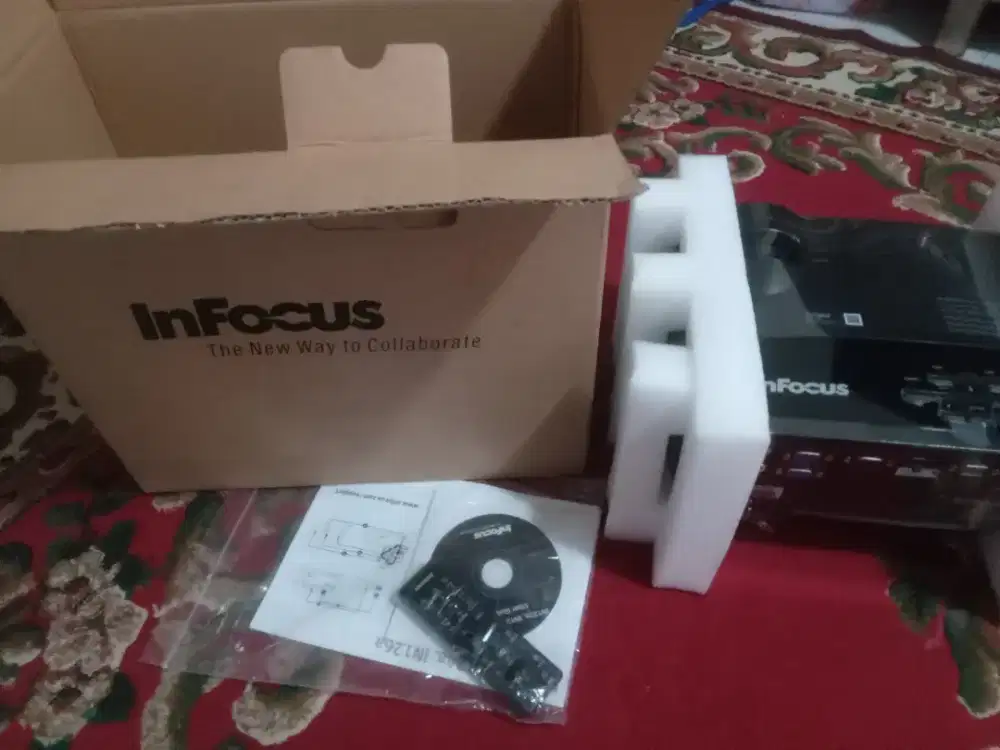 Infocus IN-124a