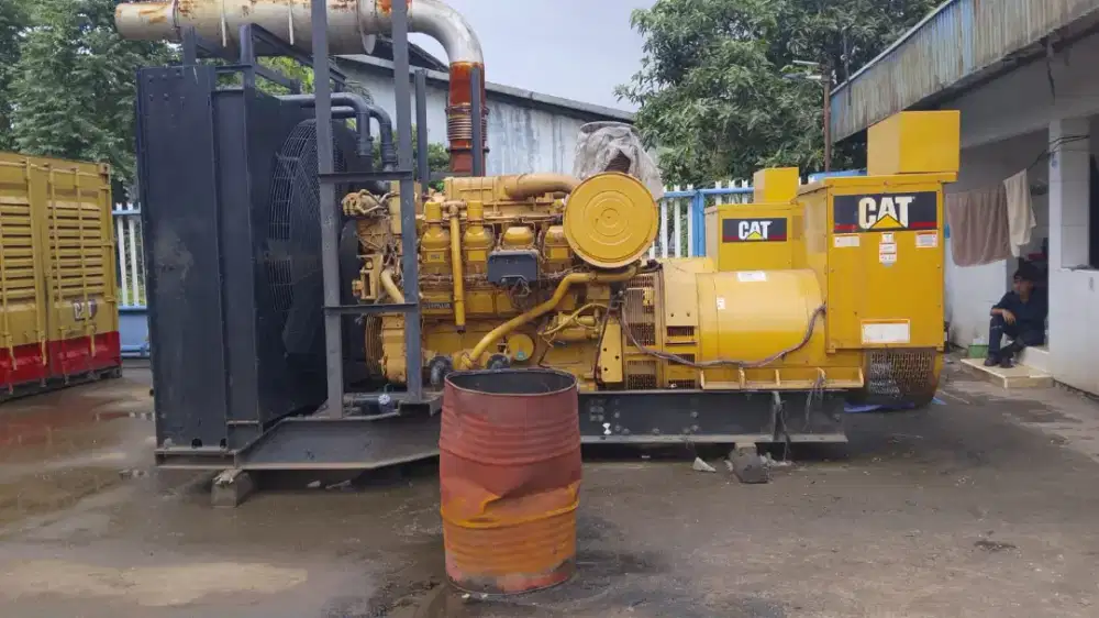 Genset Caterpillar capasitas 2000 KVa, 1500KVa, 500 KVa