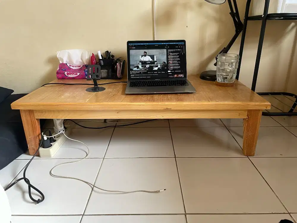 Meja Belajar Lesehan Uk. P:100 x L:50 x T:25