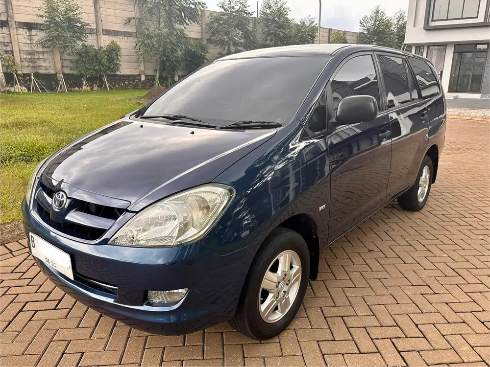 Toyota Kijang Innova 2.0 Tipe G A/T Mulus
