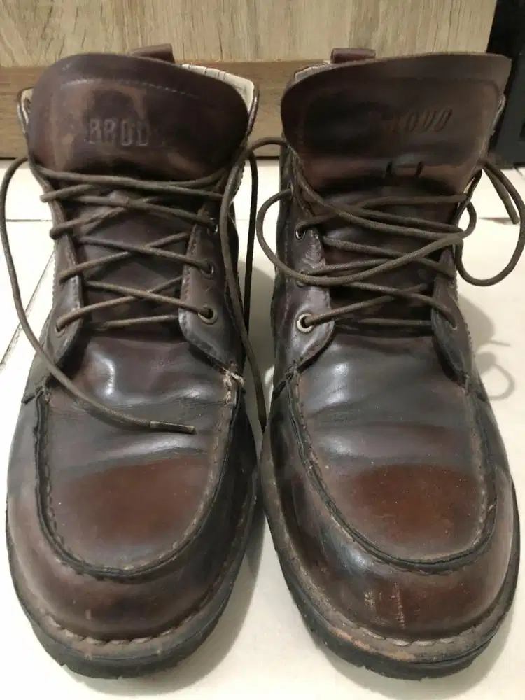Sepatu Kulit Brodo Ukuran 41
