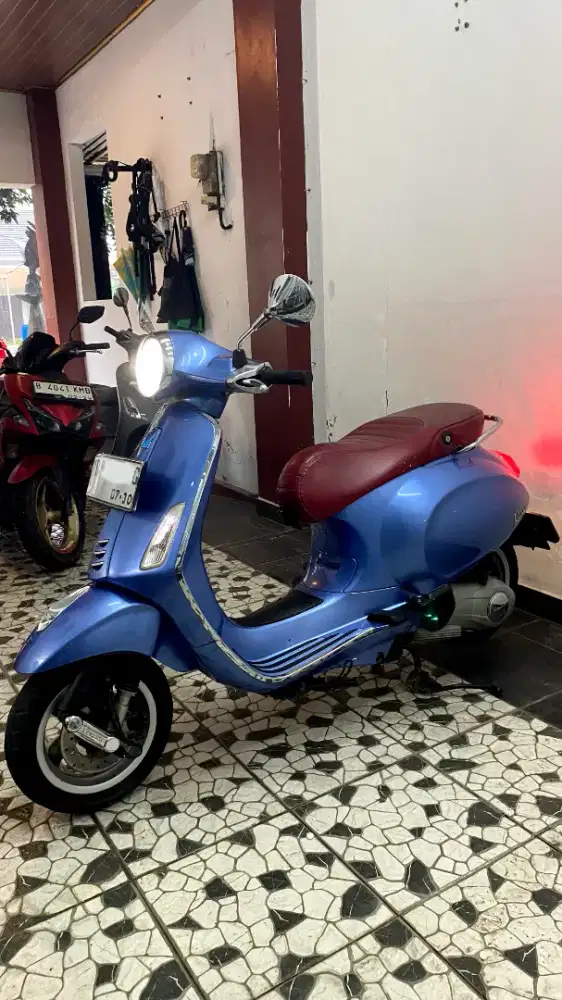 Vespa matic primavera 2014 (standar)