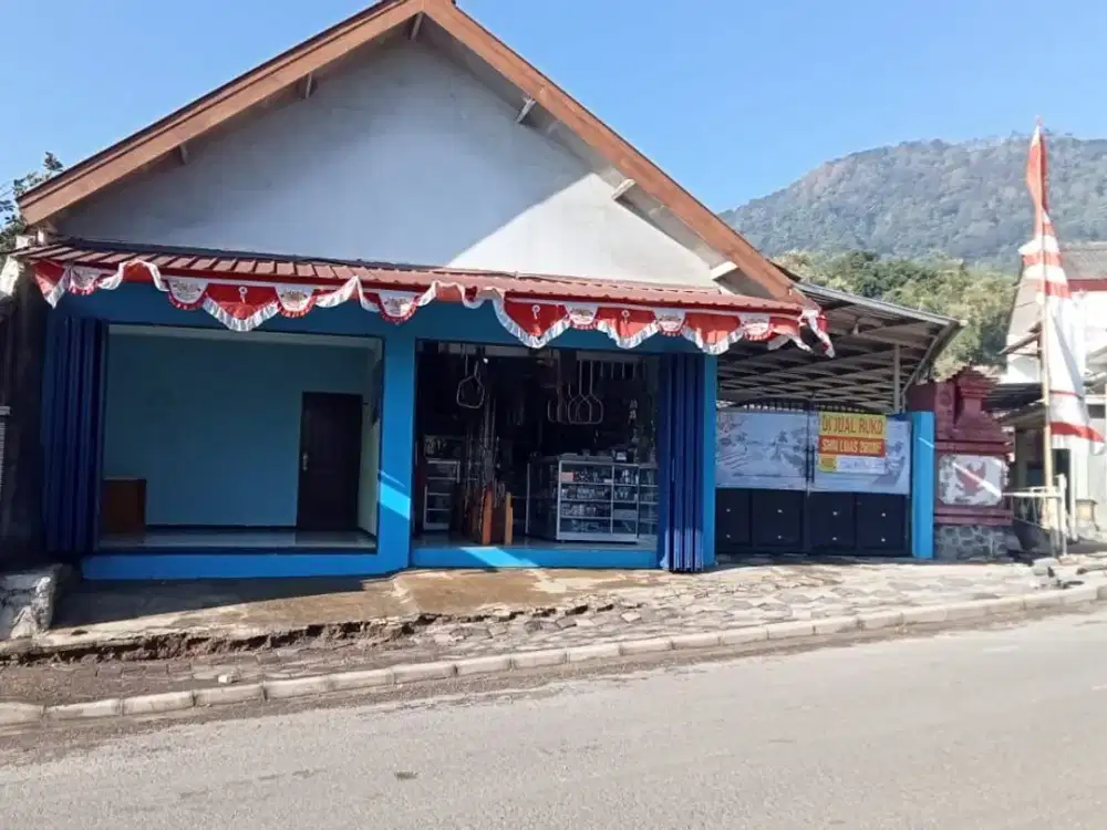 Dijual Rumah Usaha di Nol Jalan Raya Trawas