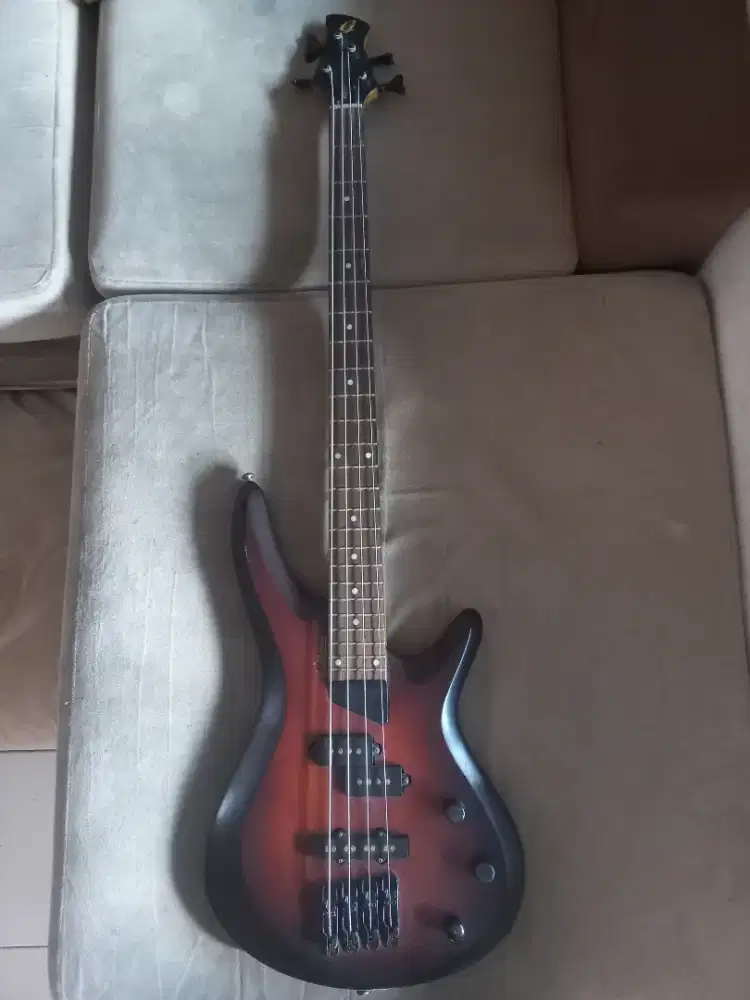 Bass gitar merk gillmore GB170 asli original MIC