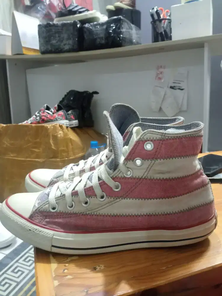 Converse American Flag Size 42 ORIGINAL