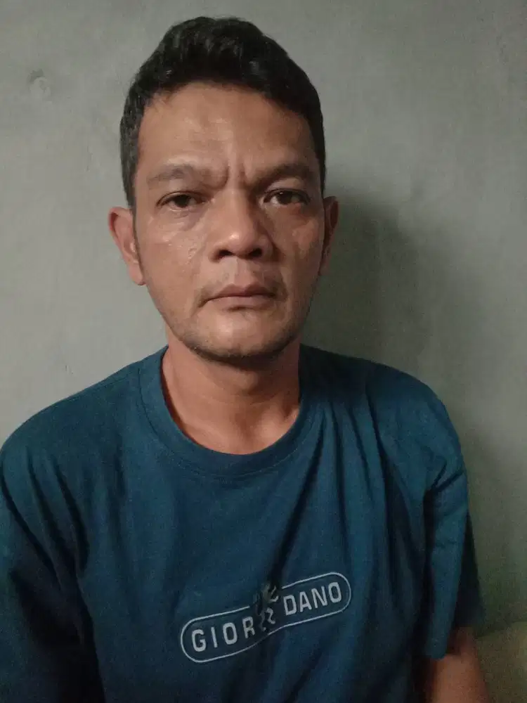 Sedang mecari kerjaan supir pribadi