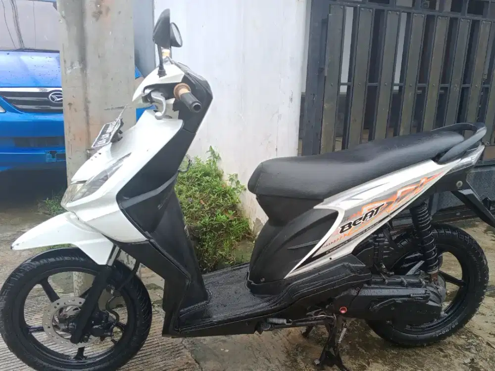 jual motor beat 2012