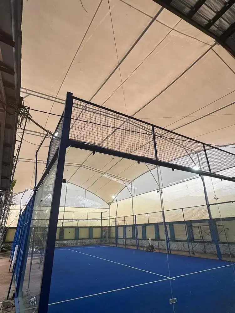 Dijual Bangunan Komersial (Resort, Lapangan Padel, kolam renang, dll)