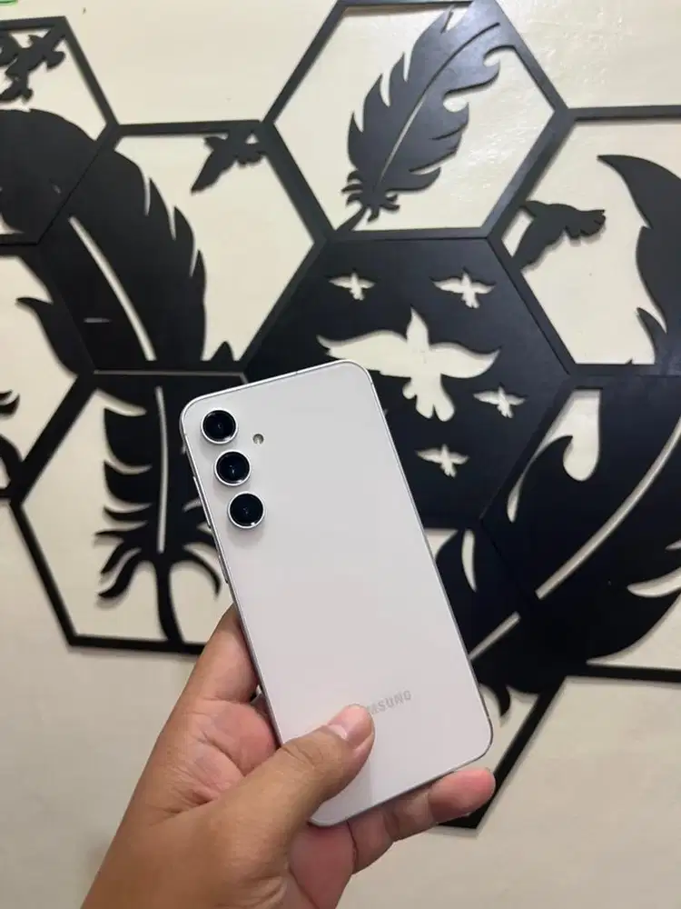 SAMSUNG S23 FE 8/256gb sein