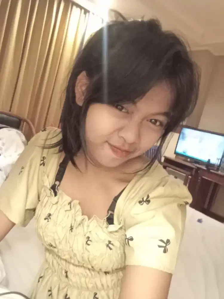 Nyari kerjaa,pengalaman kerja di salon sama Bby sstr,