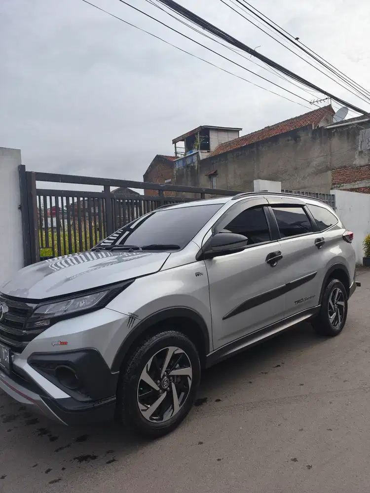 TOYOTA RUSH TRD SPORTIVO 2021 Bensin