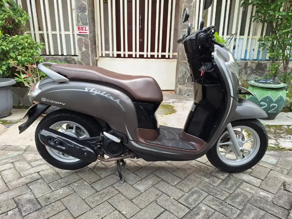 Scoopy 2019 kondisi sgt bagus siap pakai samsat ikt tandes