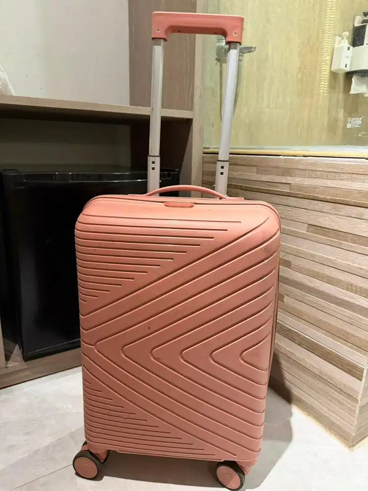 koper kabin merk polo ( 20 inch )