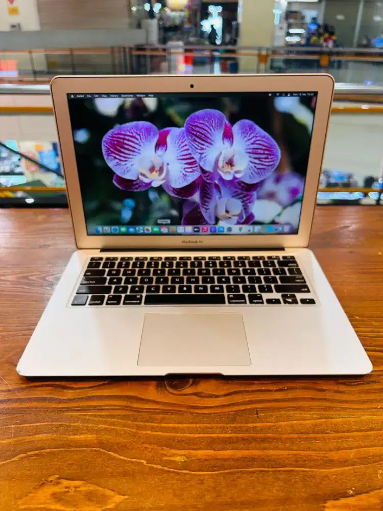 Macbook Air 13 inch 2017
