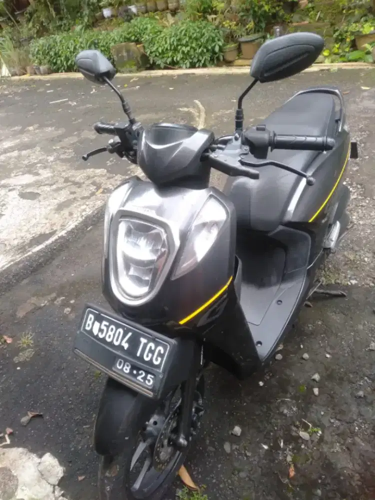 Honda Genio PGM-FI CBS Mesin bagus Body mulus Original cat Stater oke.