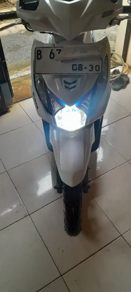 Jual honda beat tahun 2013 pajak panjang surat surat bpkb dan stnk