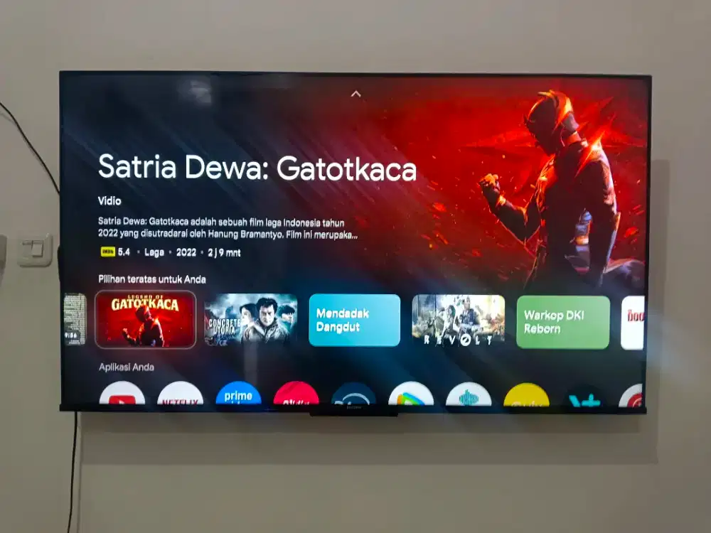 Polytron 55in bekas mulus lengkap