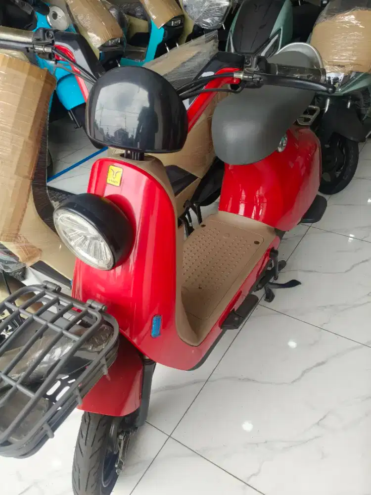 Sepeda listrik uwinfly R8s