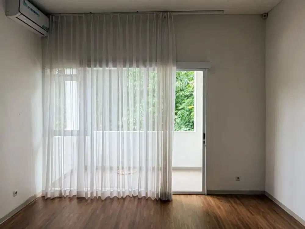 Dijual Rumah 2 Lantai Semi Furnished Siap Huni Minimalis Lokasi di Awiligar Bandung