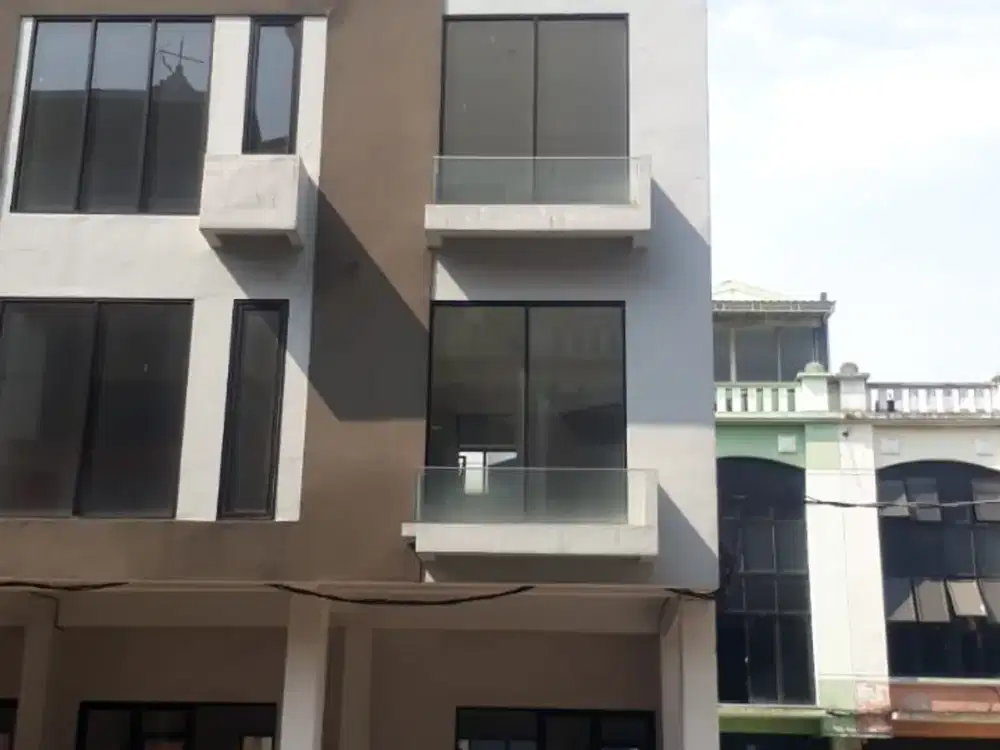 Disewakan Ruko Rungkut Makmur