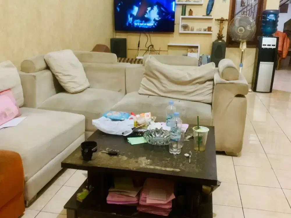 Dijual Rumah Nyaman Terawat Siap Huni Lokasi Strategis di Pinus Regency Bandung