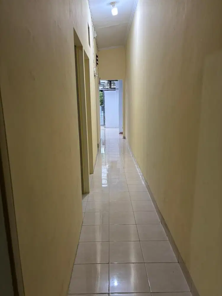 Kost Kayu Putih Utara