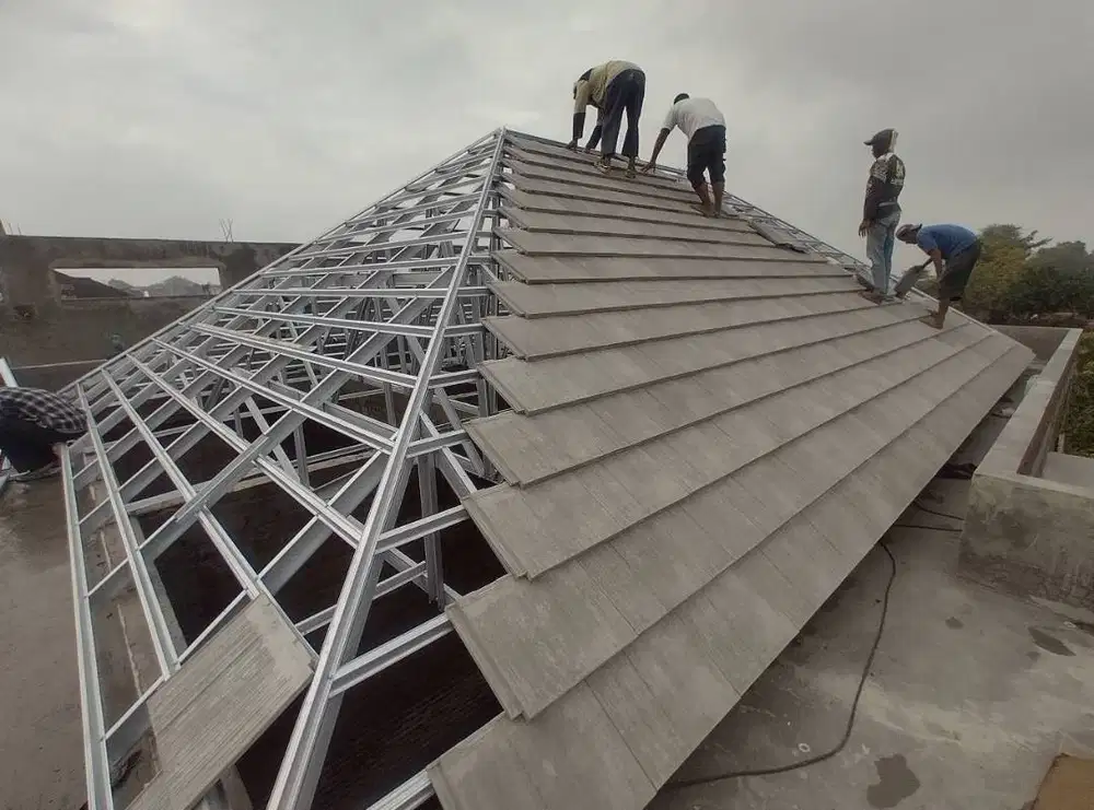 Spesialis Renovasi Atap Rumah Lapuk Dengan Baja Ringan BIMA TRUSS
