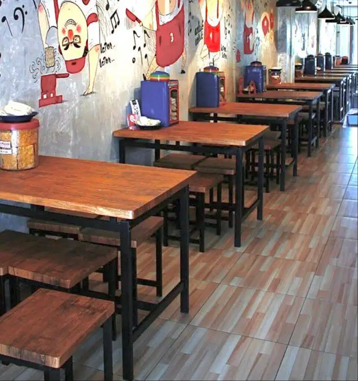 Meja makan industrial serbaguna untuk cafe, resto, taman berkualitas
