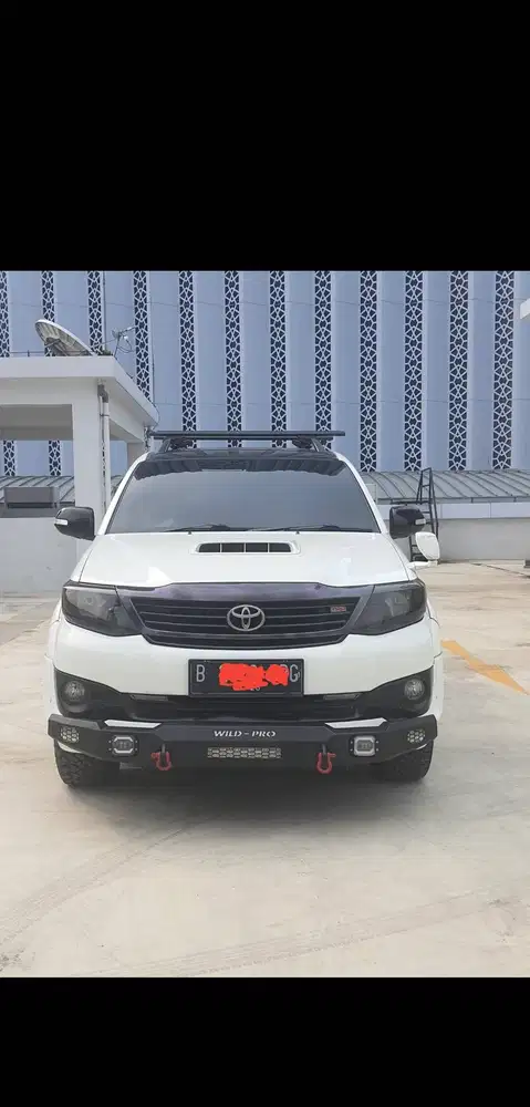 FORTUNER VNT TRD 2015 AKHIR