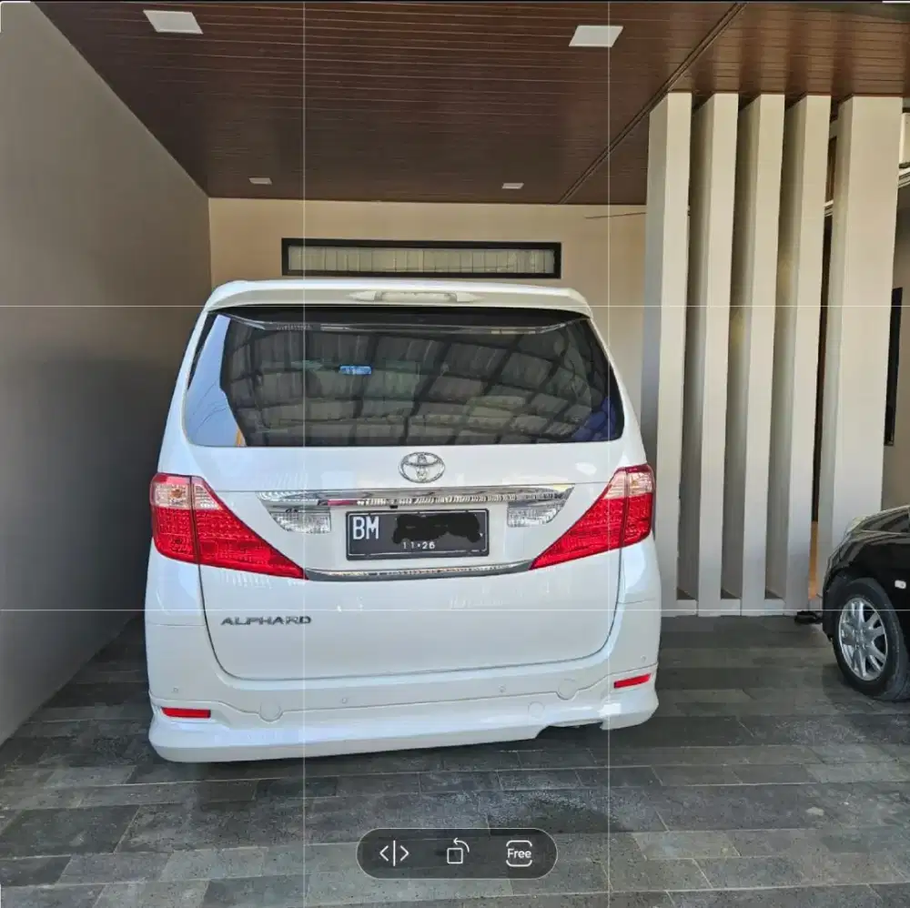 Dijual mobi Mobil Alpard Stnk th 2010, surat2 lengkap, warna Putih