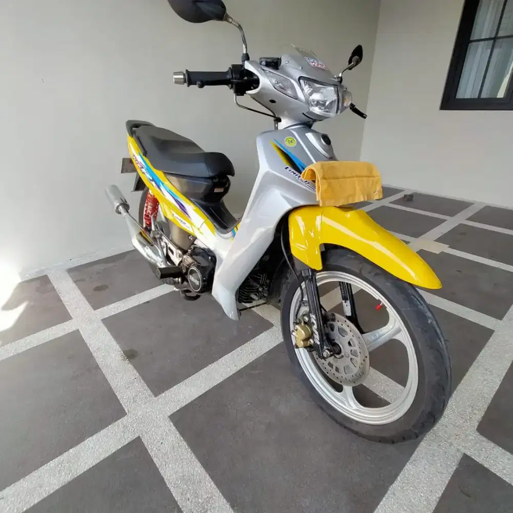 Yamaha Fiz R Limited Edition