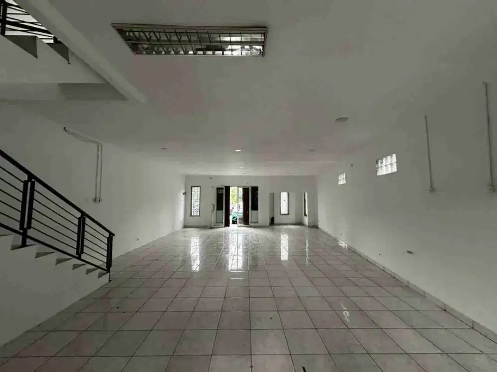 Disewakan Ruko Strategis – Ciputat, Tangsel