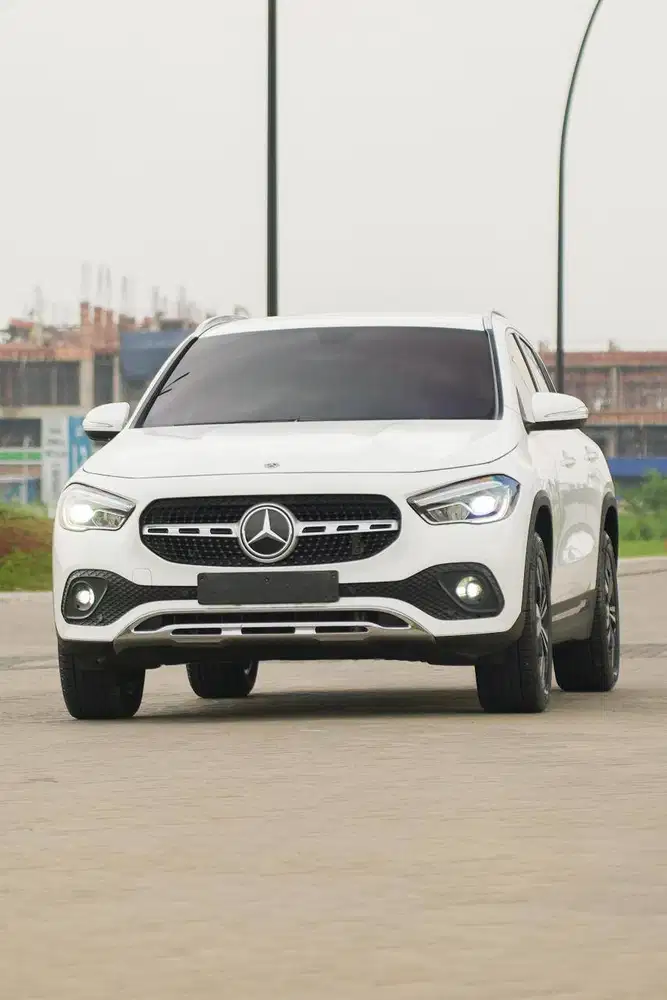 New Mercedes Benz GLA200 Progressive Line 2021