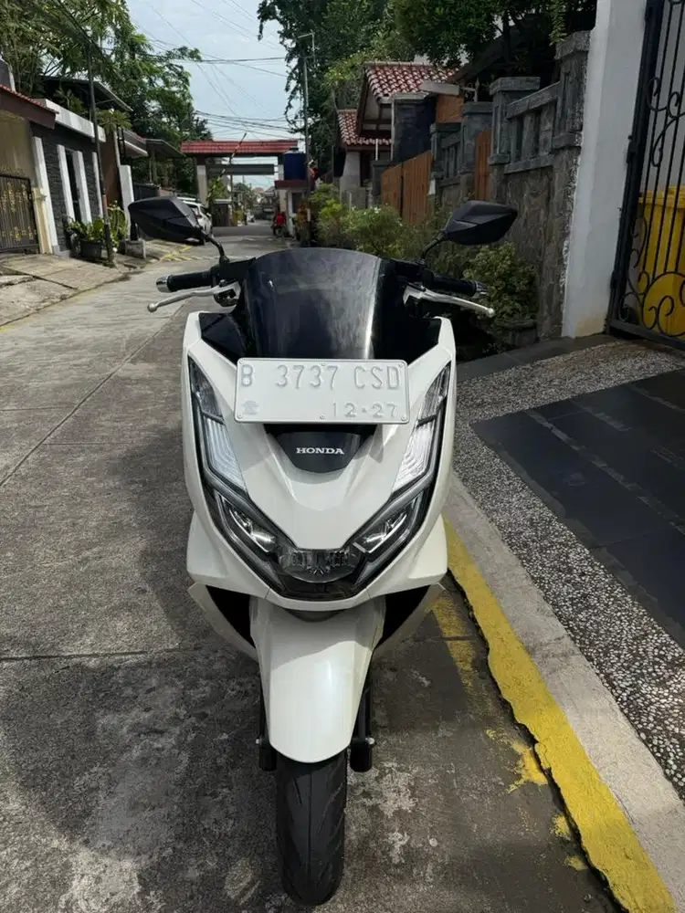 Honda PCX 160 - White 2022