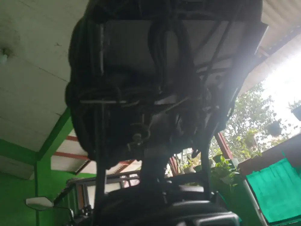 Box motor givi b32 bold