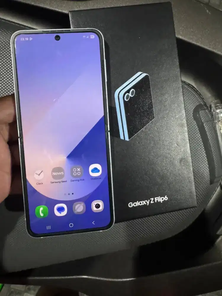 Samsung Z Flip 6 12/256 5G Resmi mlus bnegt lngkp no minus bs TT