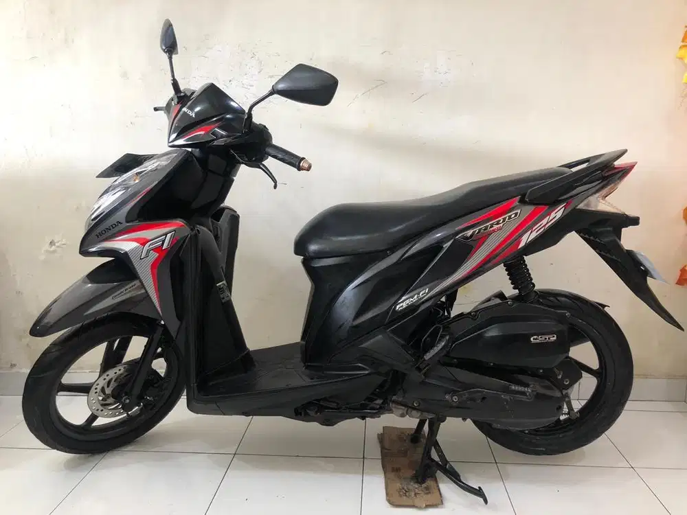 Honda Vario Techno Th.2014 hitam!!