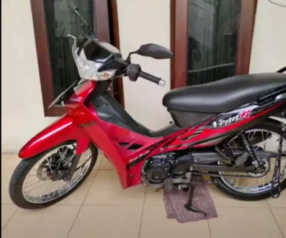Di jual motor Vega R latina